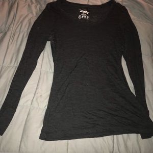 Long sleeve tee